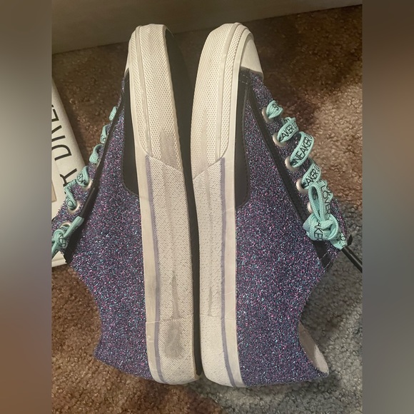 Golden Goose VStars - Picture 3 of 10